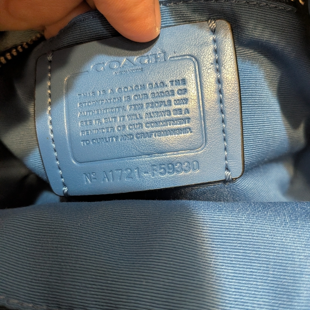 Coach Cream and Black Mini Backpack with Pink Lip Patch - Picture 4 of 8